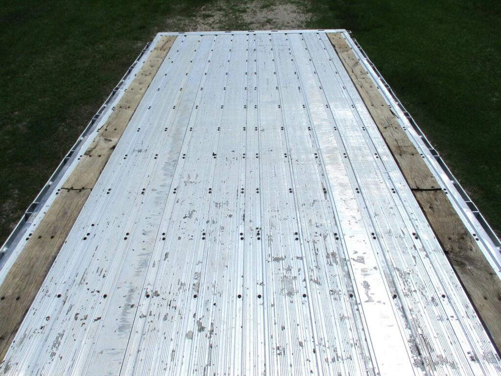 2011 Great Dane 48X102 ALUMINUM SPREAD AXLE FLATBED