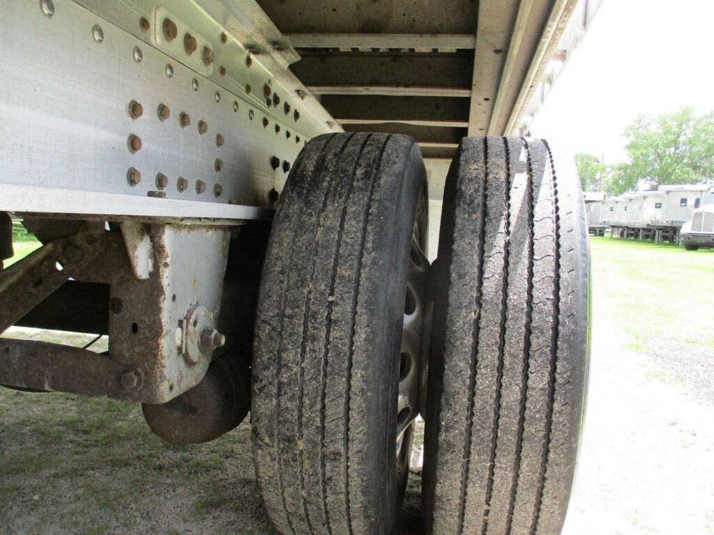 2011 Great Dane 48X102 ALUMINUM SPREAD AXLE