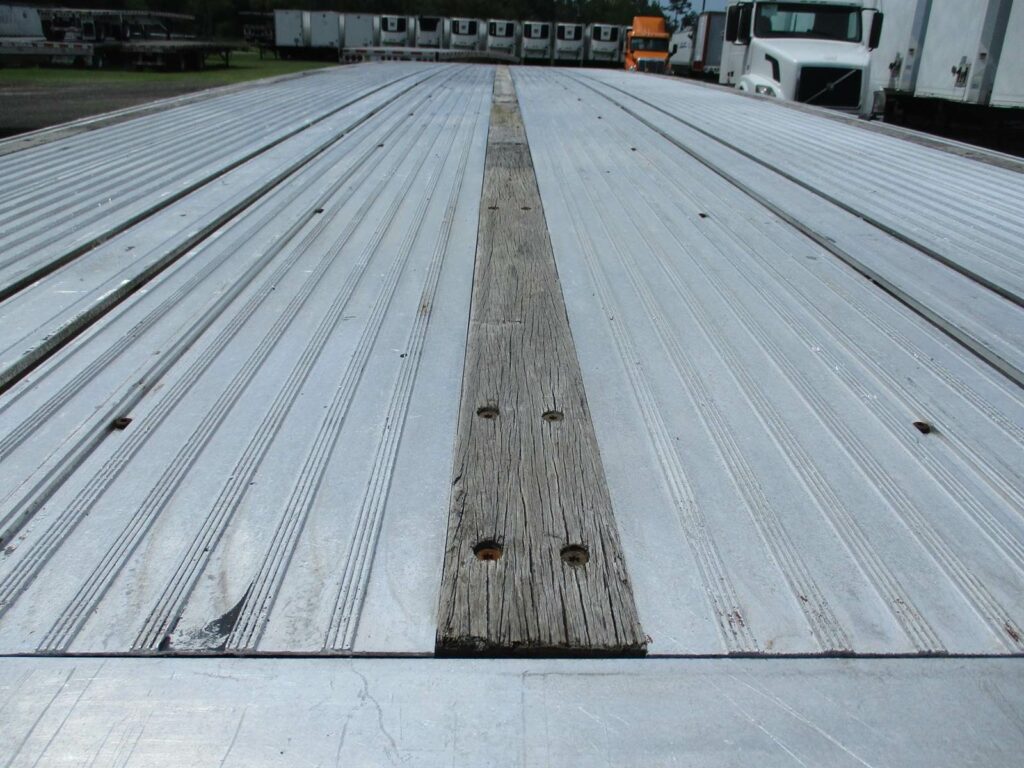 2012 Reitnouer 48X102 BIG BUBBA SPREAD AXLE FLATBED