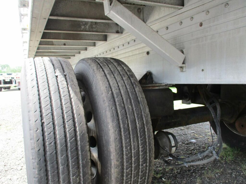 2012 Reitnouer 48X102 BIG BUBBA SPREAD AXLE FLATBED