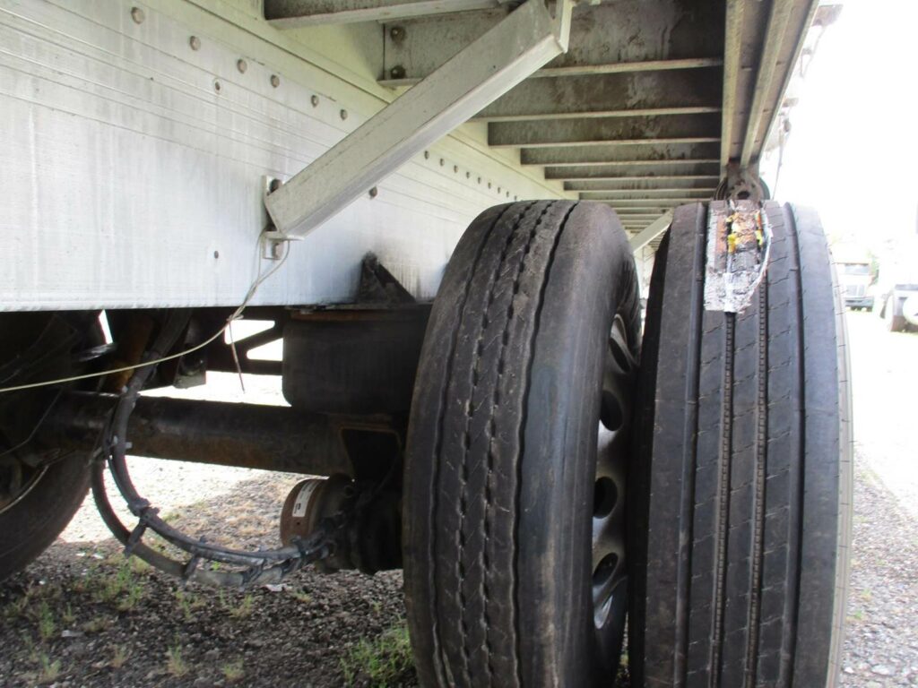 2012 Reitnouer 48X102 BIG BUBBA SPREAD AXLE FLATBED