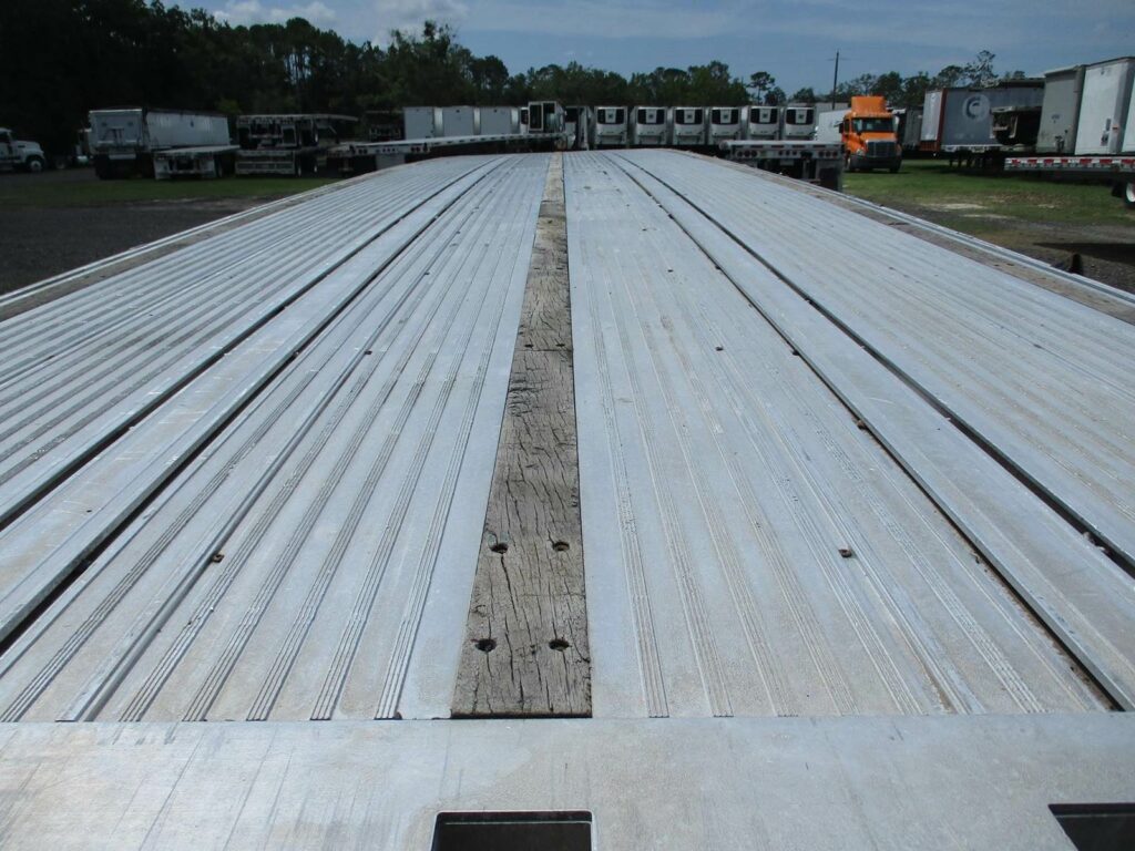 2014 Reitnouer 48X102 BIG BUBBA SPREAD AXLE FLATBED