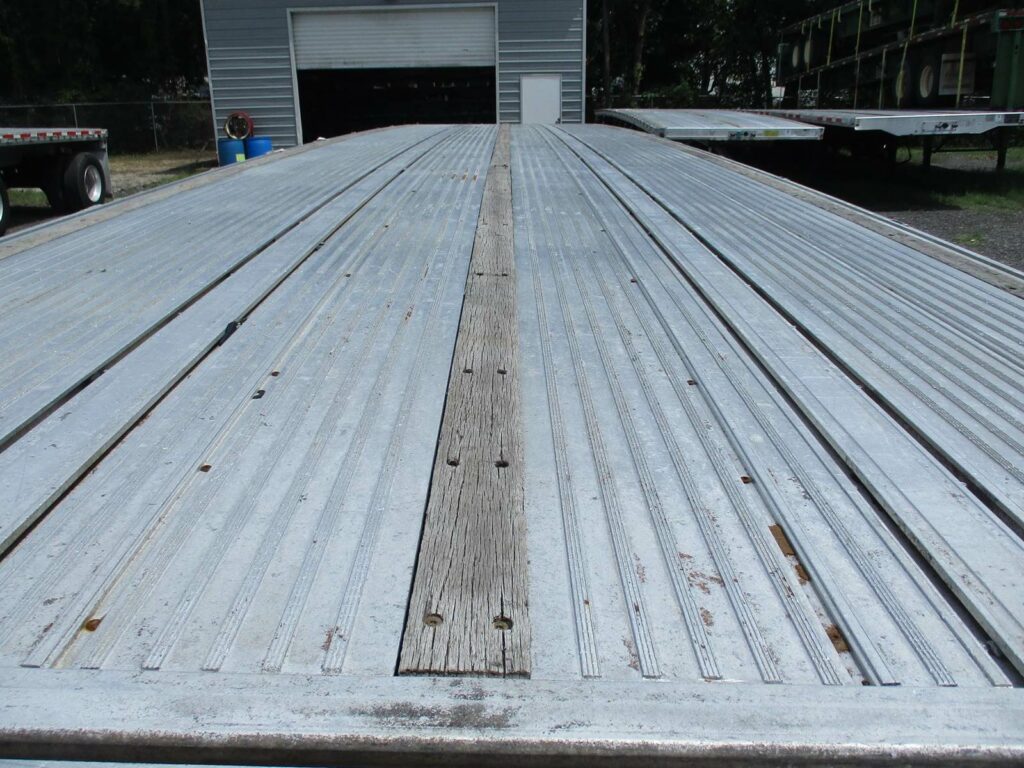 2014 Reitnouer 48X102 BIG BUBBA SPREAD AXLE FLATBED