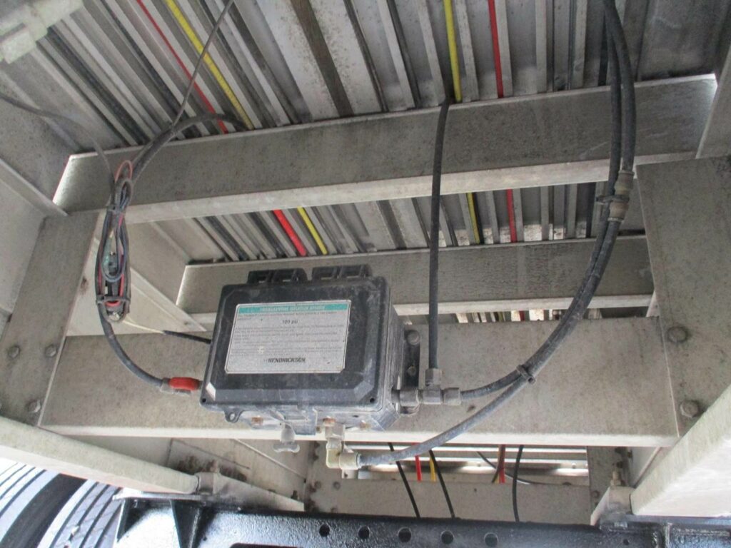 2014 Reitnouer 48X102 BIG BUBBA SPREAD AXLE FLATBED