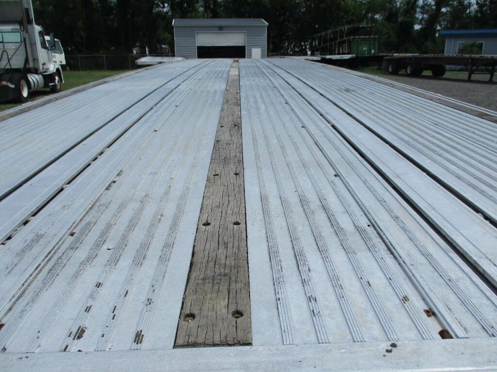 2014 Reitnouer 48X102 BIG BUBBA SPREAD AXLE FLATBED