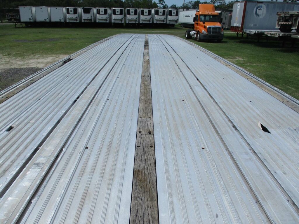 2014 Reitnouer 48X102 BIG BUBBA SPREAD AXLE FLATBED