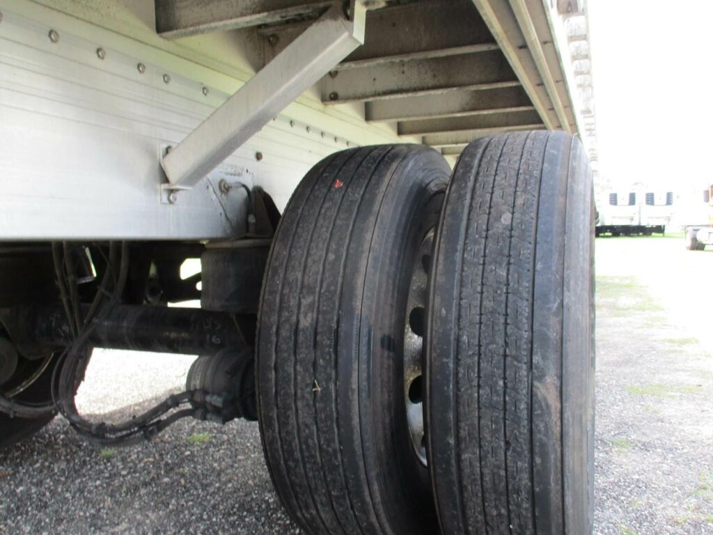 2014 Reitnouer 48X102 BIG BUBBA SPREAD AXLE FLATBED