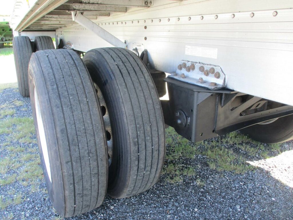 2014 Reitnouer 48X102 BIG BUBBA SPREAD AXLE FLATBED