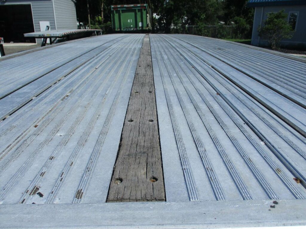 2014 Reitnouer 48X102 BIG BUBBA SPREAD AXLE FLATBED