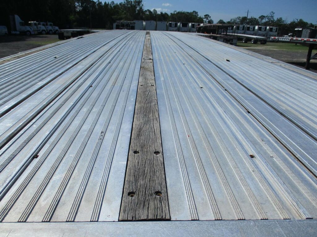 2014 Reitnouer 48X102 BIG BUBBA SPREAD AXLE FLATBED