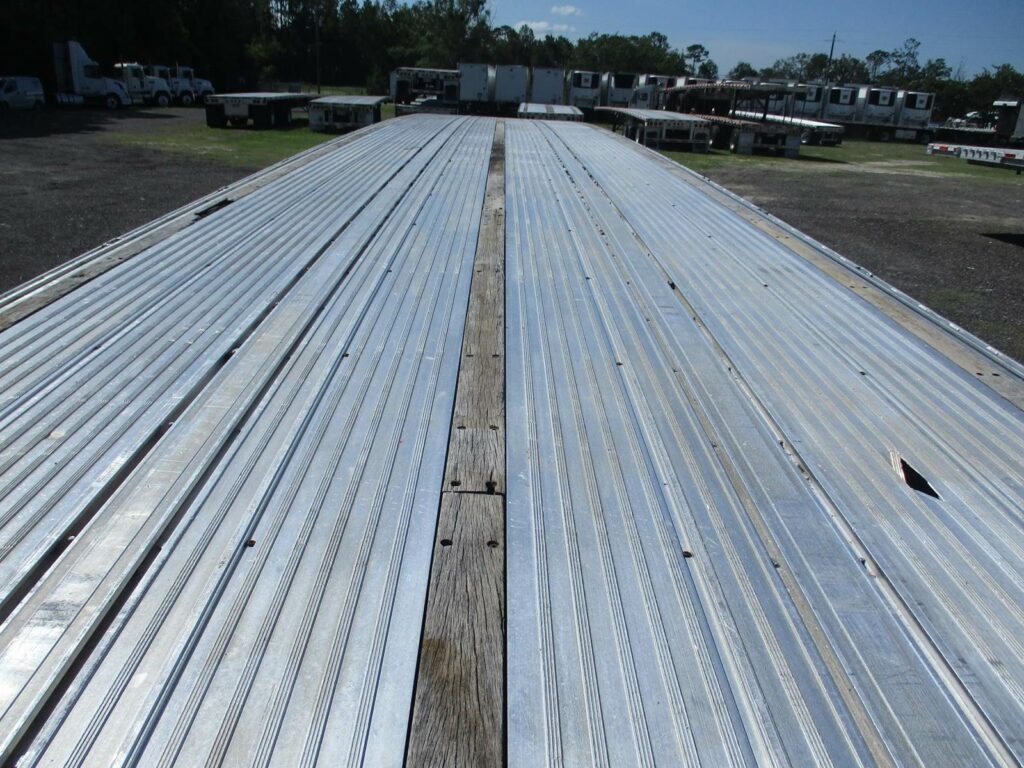 2014 Reitnouer 48X102 BIG BUBBA SPREAD AXLE FLATBED