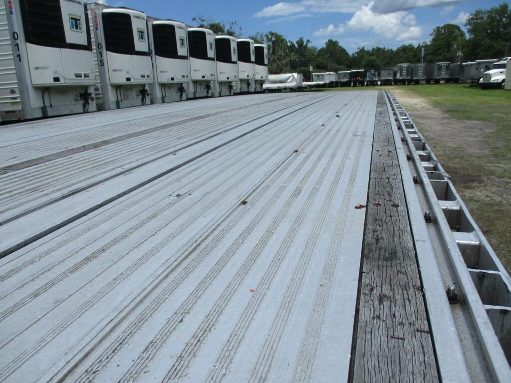 2009 Reitnouer MAXMISER 48X102 SPREAD AXLE ALUMINUM FLATBED