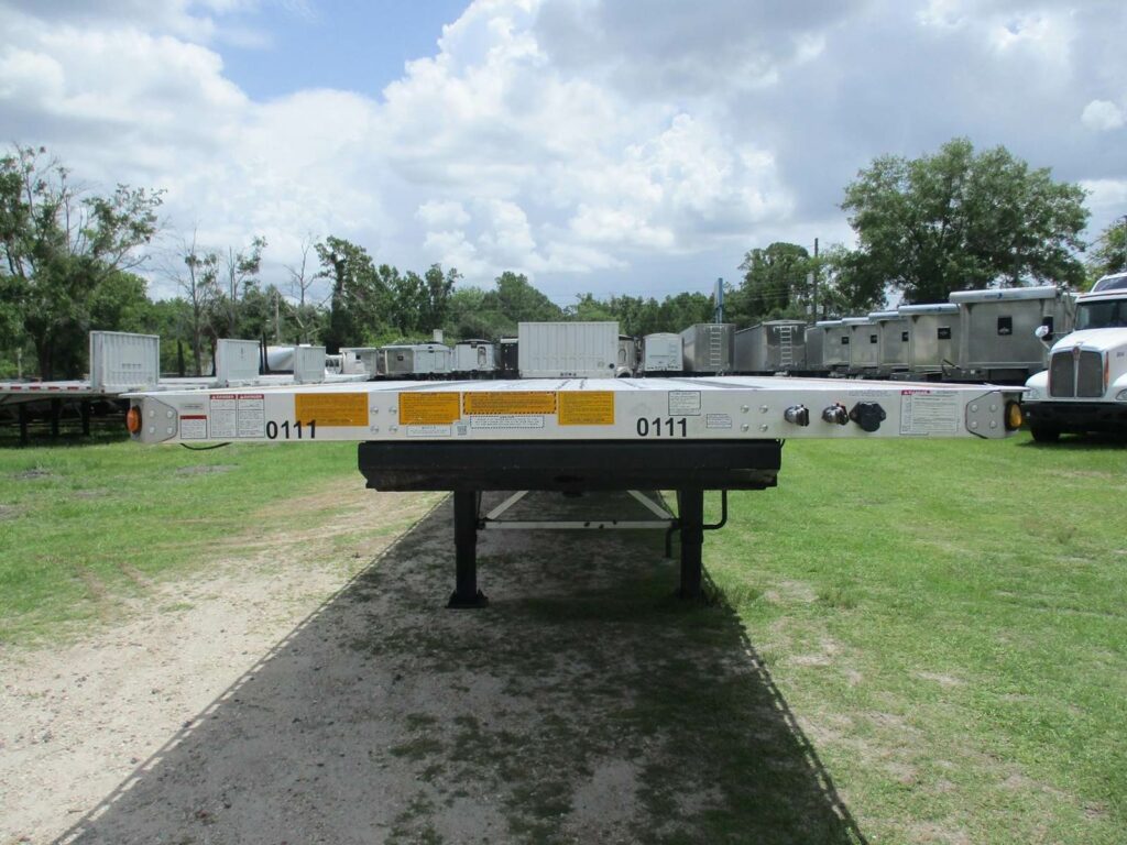 2020 UTILITY 48X102  SPREAD AXLE COMBO