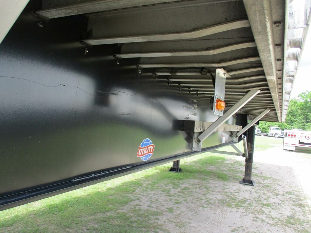 2020 UTILITY 48X102  SPREAD AXLE COMBO