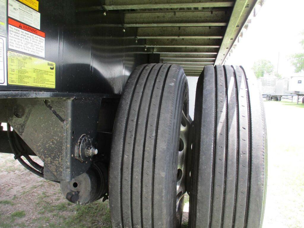 2020 UTILITY 48X102  SPREAD AXLE COMBO