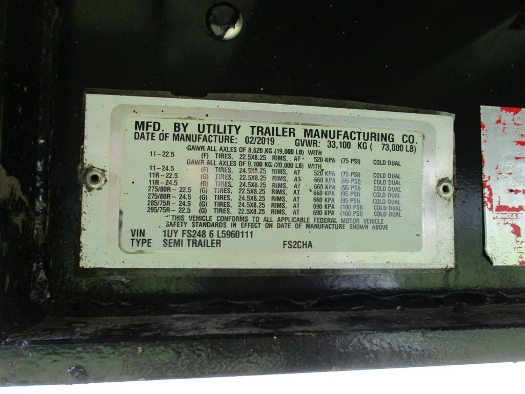 2020 UTILITY 48X102  SPREAD AXLE COMBO