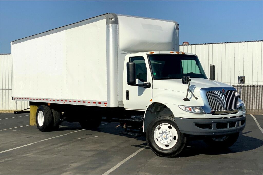 2020 CUM MV607 Medium Conventional