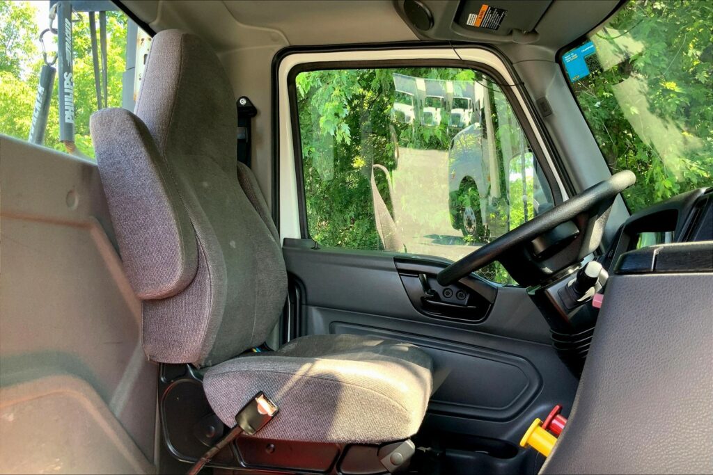 2020 CUM LT625 6×4 Day Cab