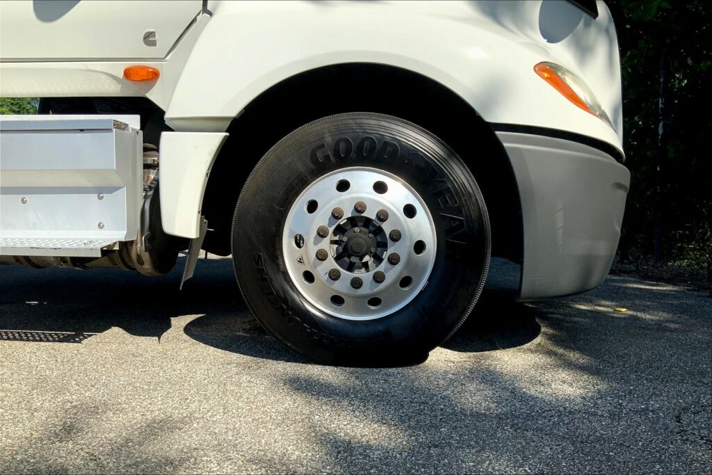 2020 CUM LT625 6×4 Day Cab