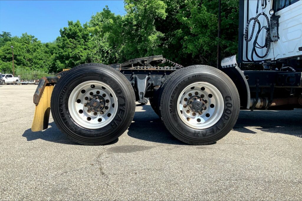 2020 CUM LT625 6×4 Day Cab