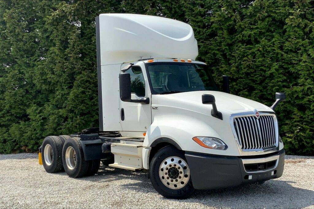 2020 CUM LT625 6×4 Day Cab