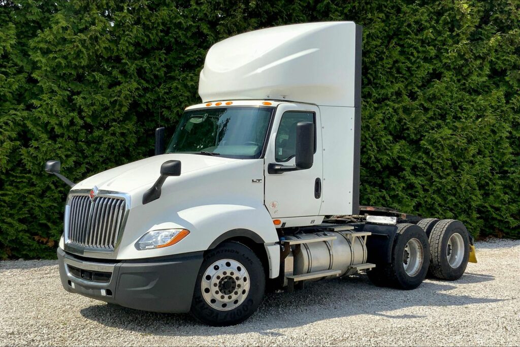 2020 CUM LT625 6×4 Day Cab