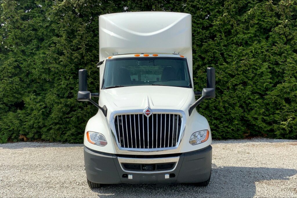 2020 CUM LT625 6×4 Day Cab