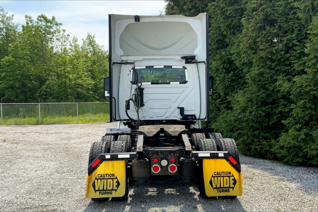 2020 CUM LT625 6×4 Day Cab