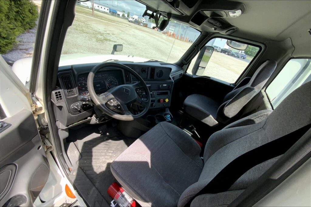 2020 CUM LT625 6×4 Day Cab