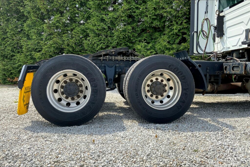 2020 CUM LT625 6×4 Day Cab