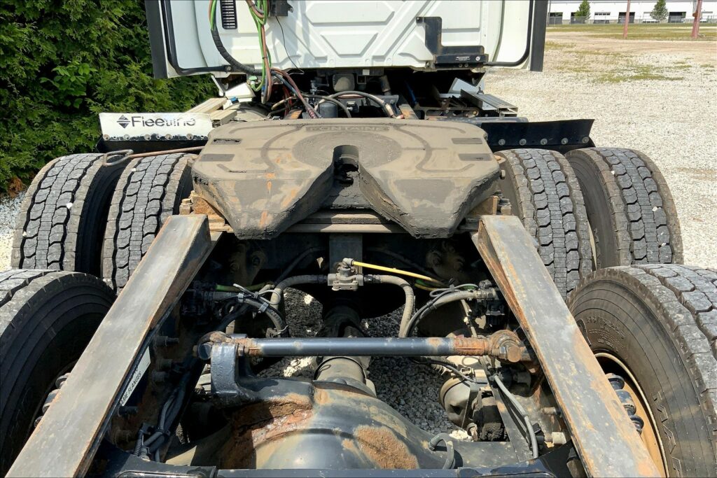 2020 CUM LT625 6×4 Day Cab