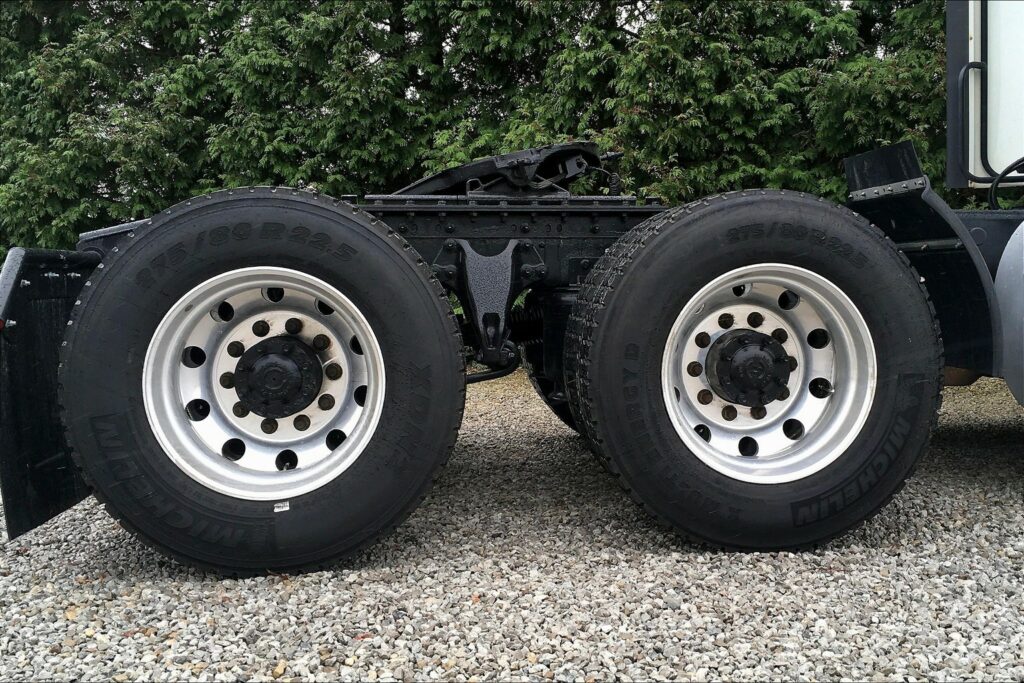 2020 CUM LT625 6×4 Day Cab