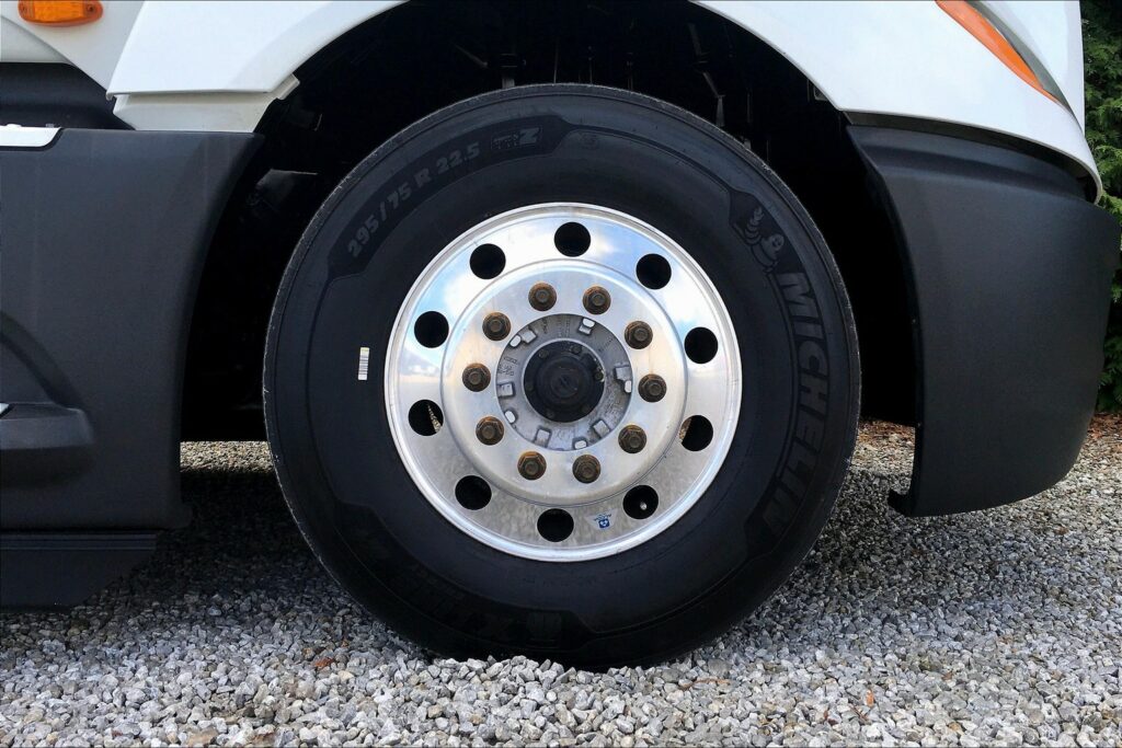 2020 CUM LT625 6×4 Day Cab