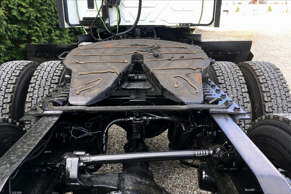 2020 CUM LT625 6×4 Day Cab