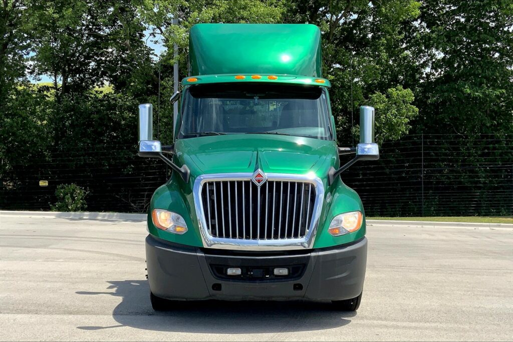 2020 INT LT625 6×4 Day Cab