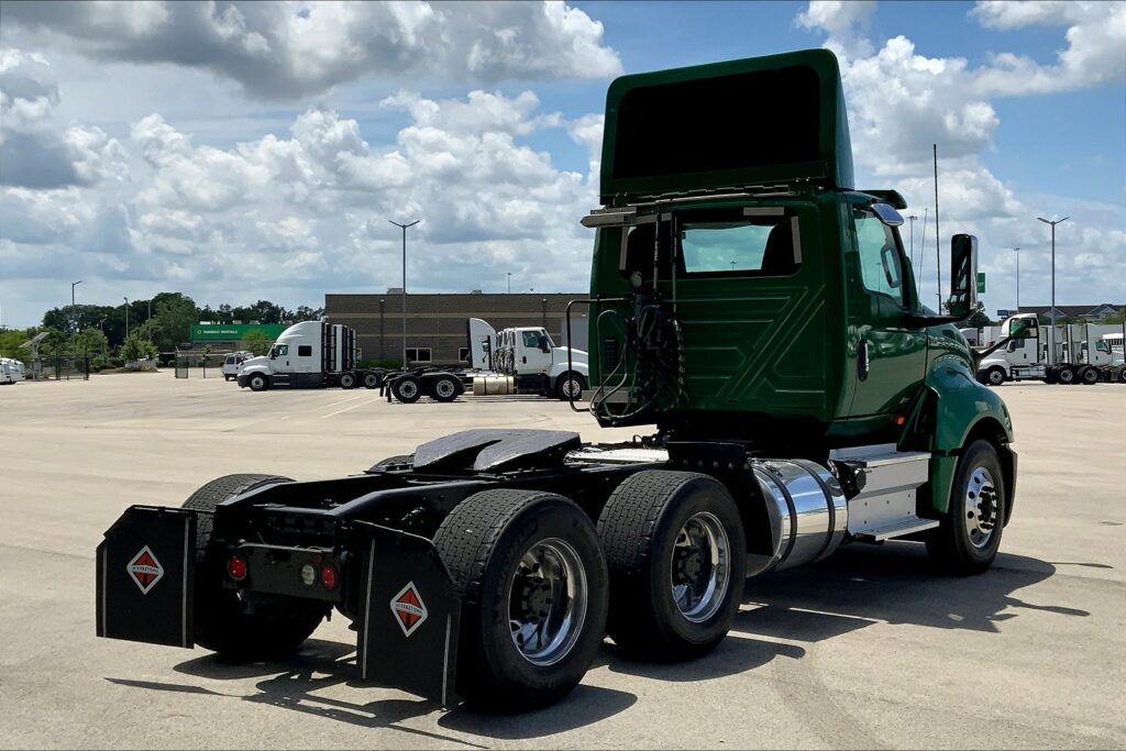 2020 INT LT625 6×4 Day Cab