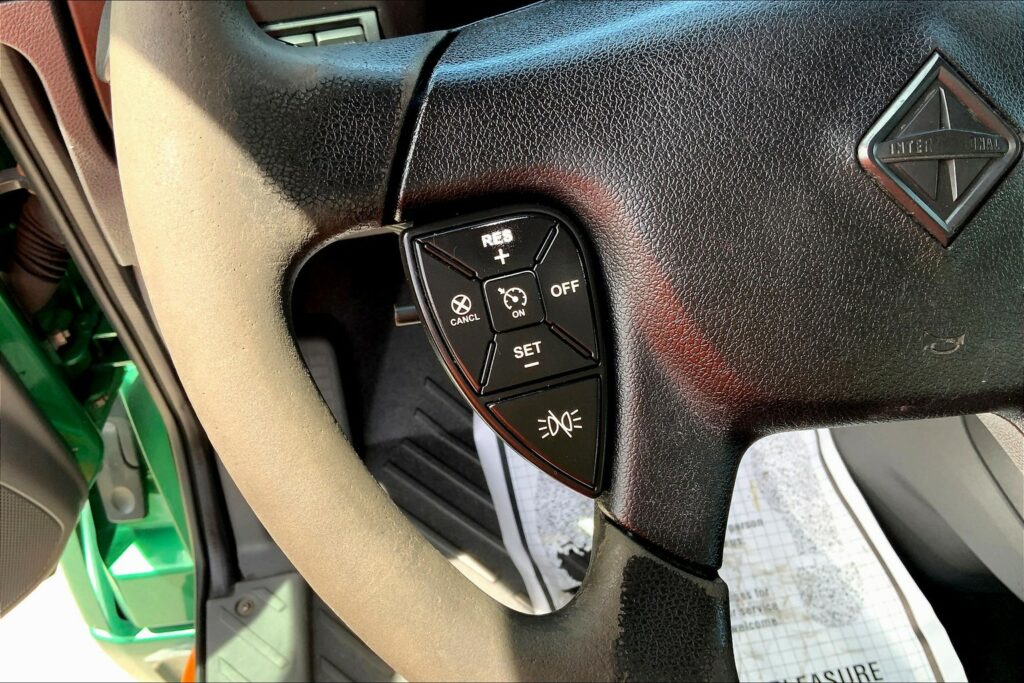 2020 INT LT625 6×4 Day Cab