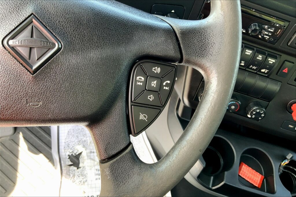 2020 INT LT625 6×4 Day Cab