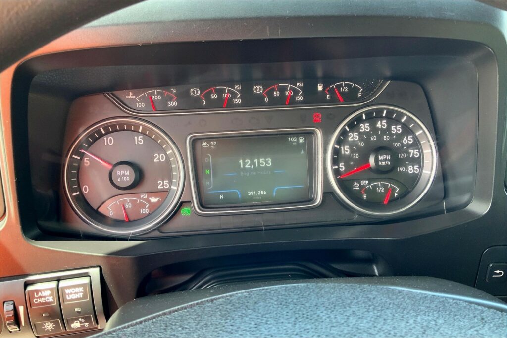 2020 INT LT625 6×4 Day Cab