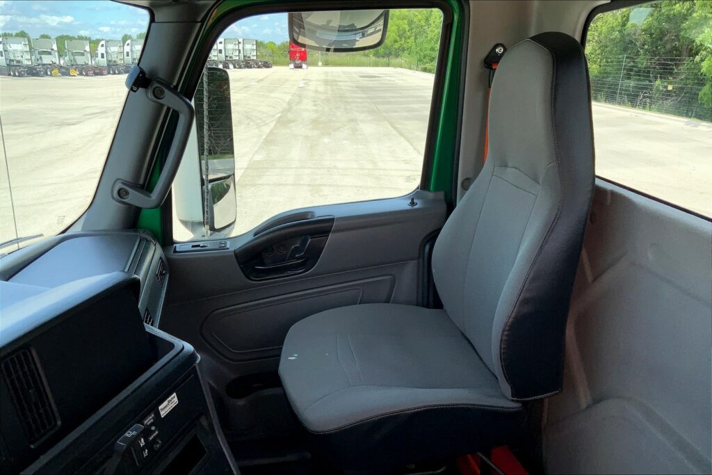 2020 INT LT625 6×4 Day Cab