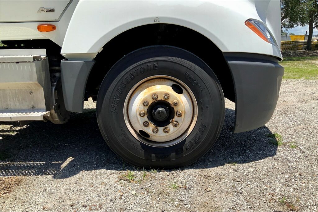 2019 INT LT625 6×4 Day Cab