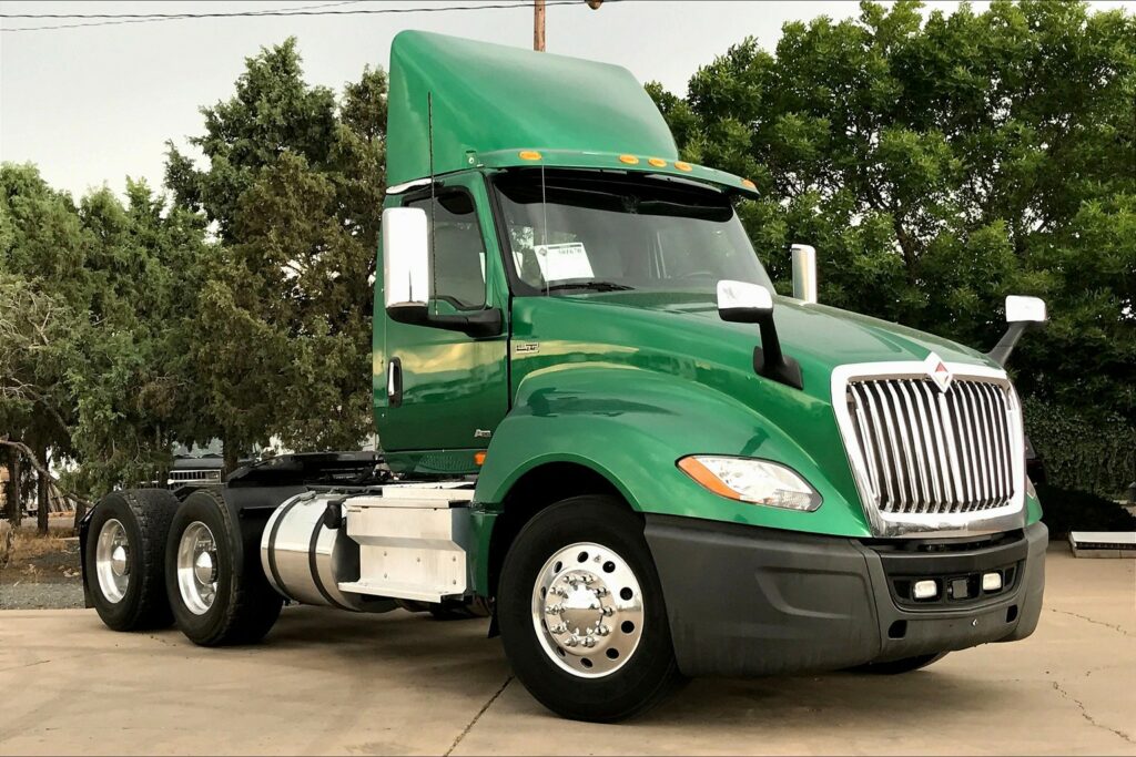 2020 INT LT625 6×4 Day Cab