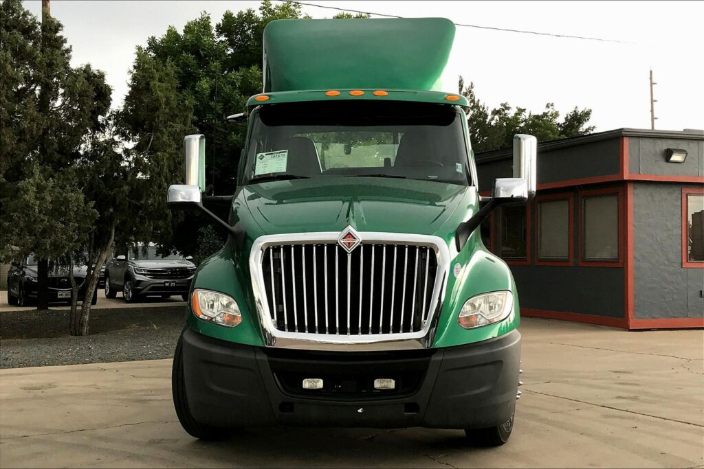 2020 INT LT625 6×4 Day Cab