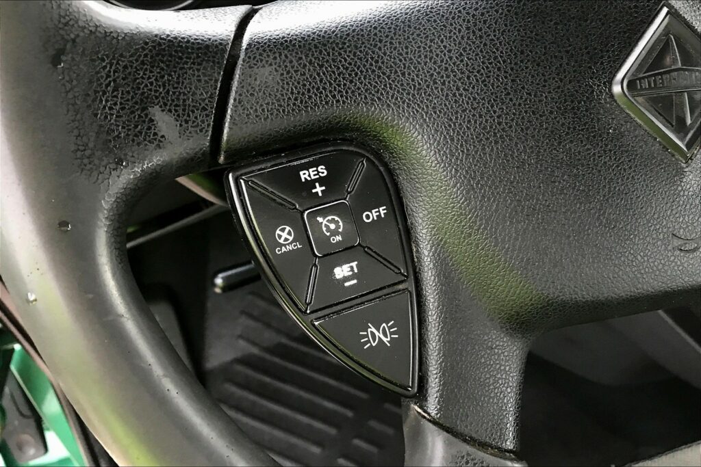 2020 INT LT625 6×4 Day Cab