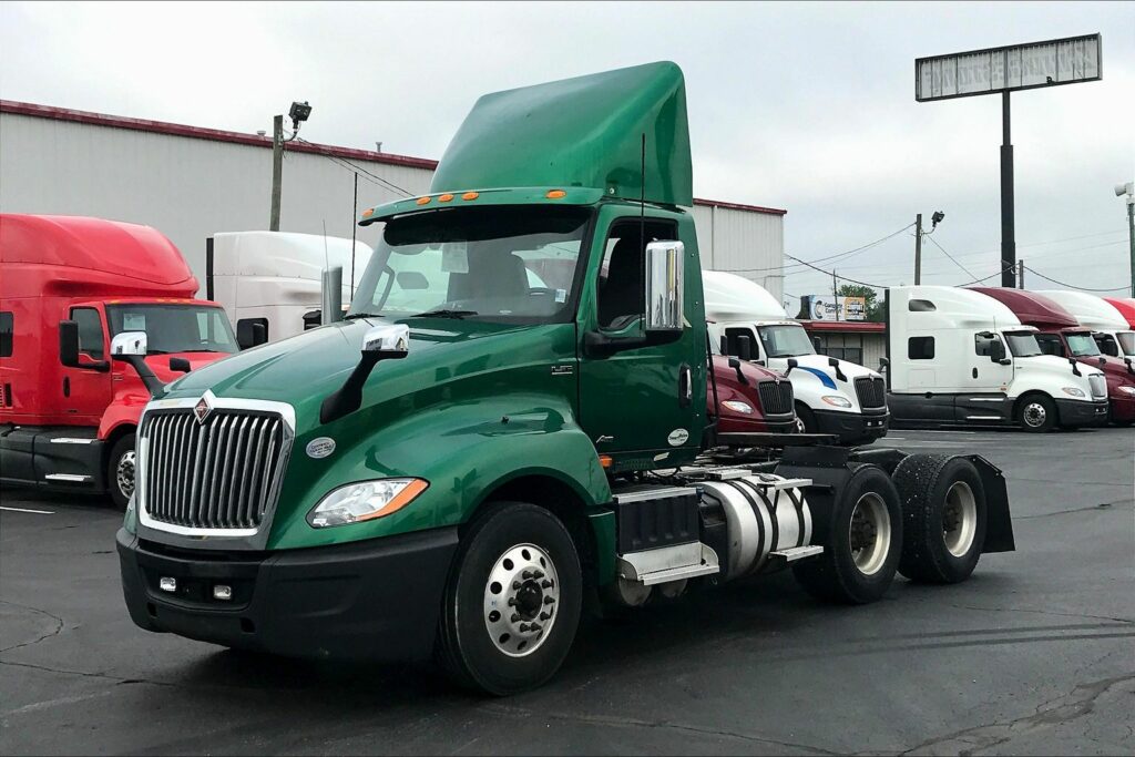 2020 INT LT625 6×4 Day Cab