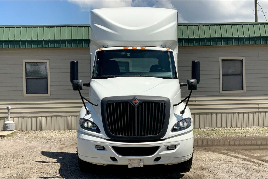 2021 INT RH613 6×4 Day Cab