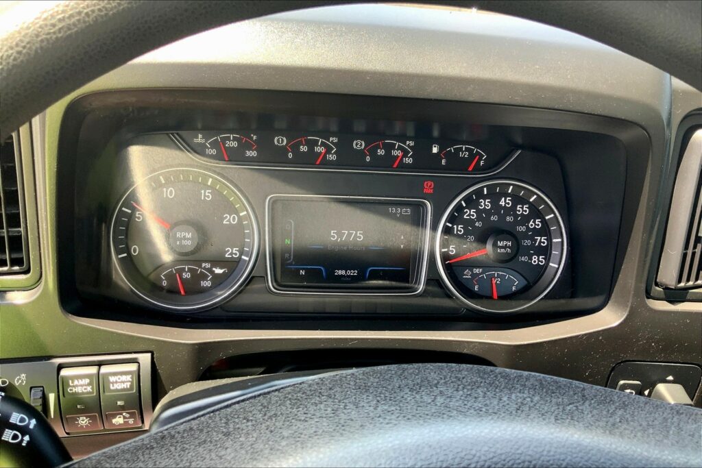 2021 INT RH613 6×4 Day Cab