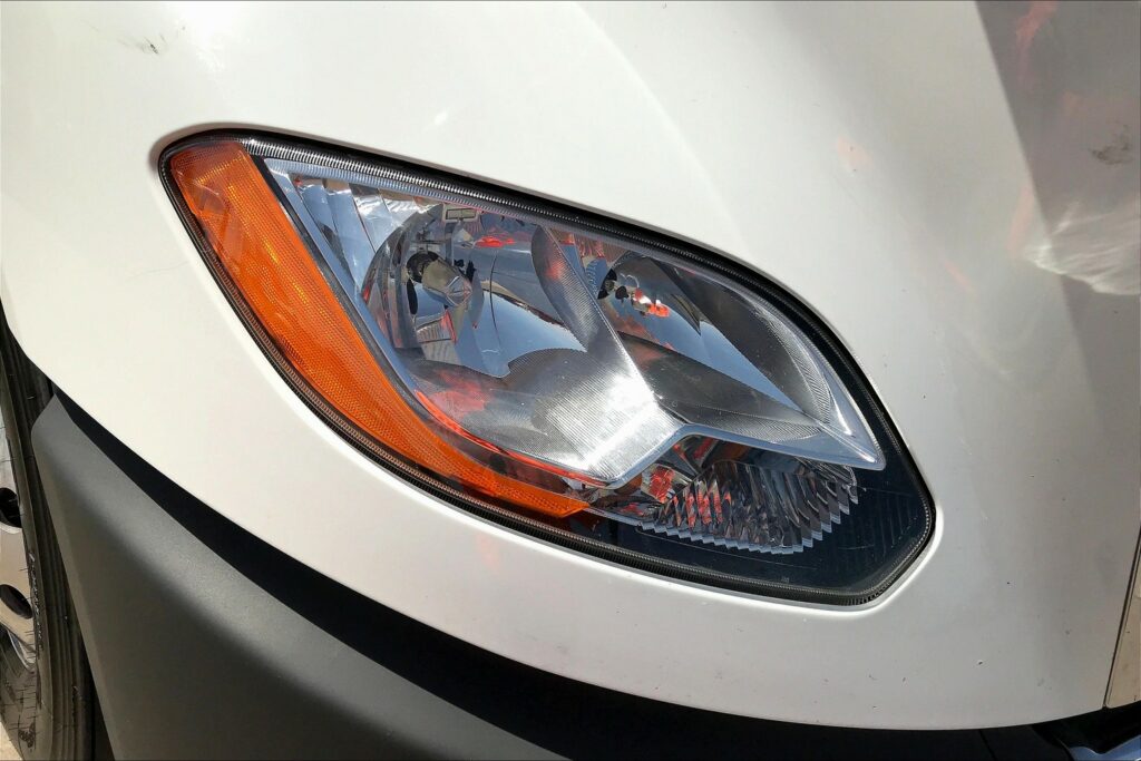 2022 CUM LT625 6×4 Sleeper