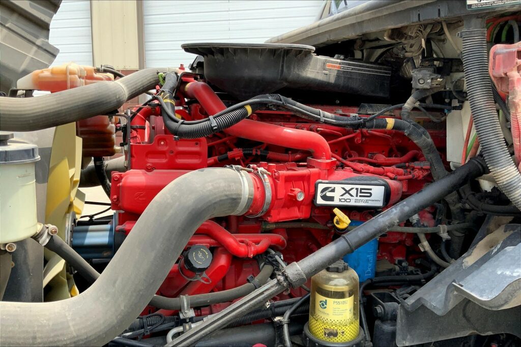 2020 CUM LT625 6×4 Day Cab