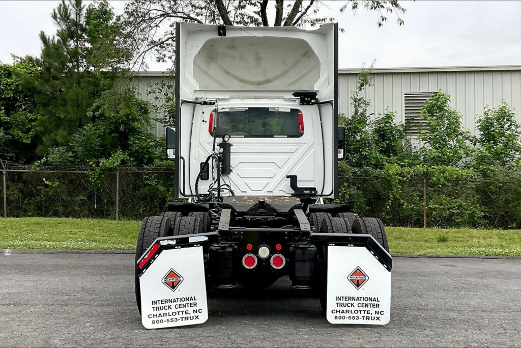 2020 CUM LT625 6×4 Day Cab